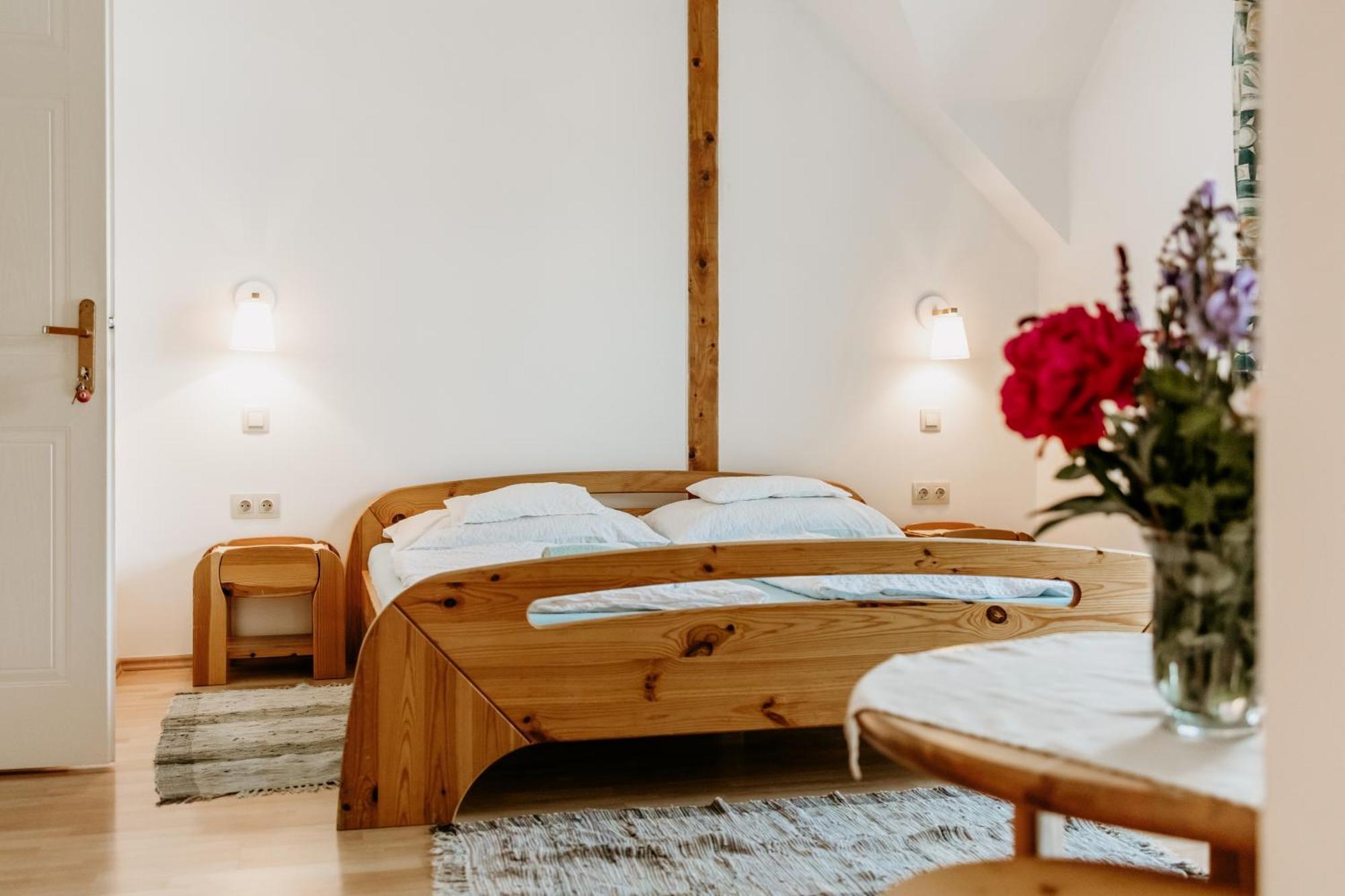 Kek Vendeghaz Family Resort Gyenesdiás المظهر الخارجي الصورة
